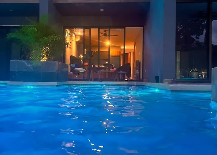 Exclusivo! 2 Dormitorios, 4 Camas, De 1 A 6 Huéspedes Con Terraza Directo A La Alberca Y Otra Alberca Azotea Wifi , Gym , Sauna, Elevador Y Mas!!! * Tulum